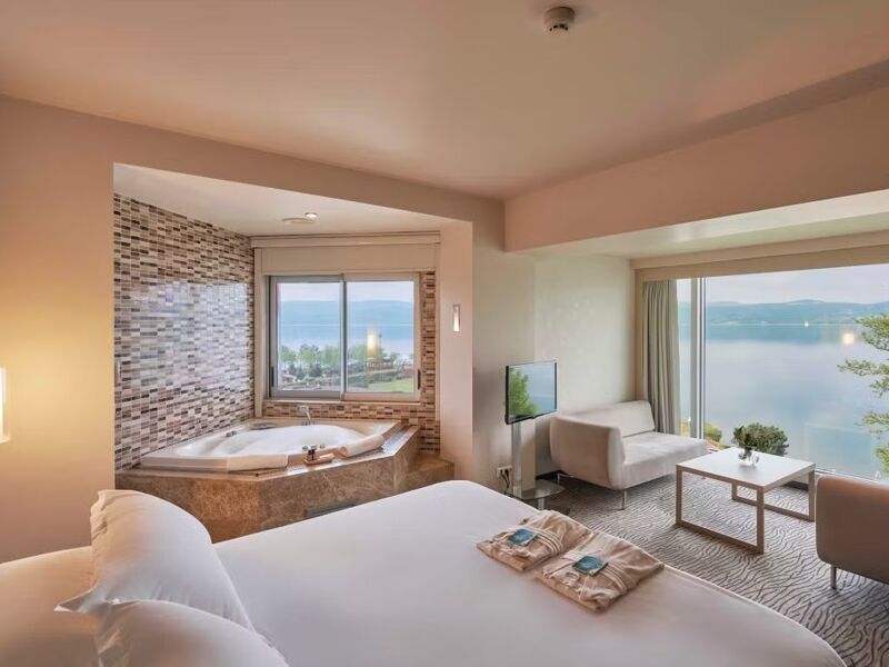 Richmond Nua Wellness-Spa