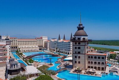 Titanic Mardan Palace