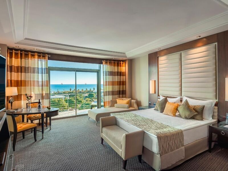 Calista Luxury Resort